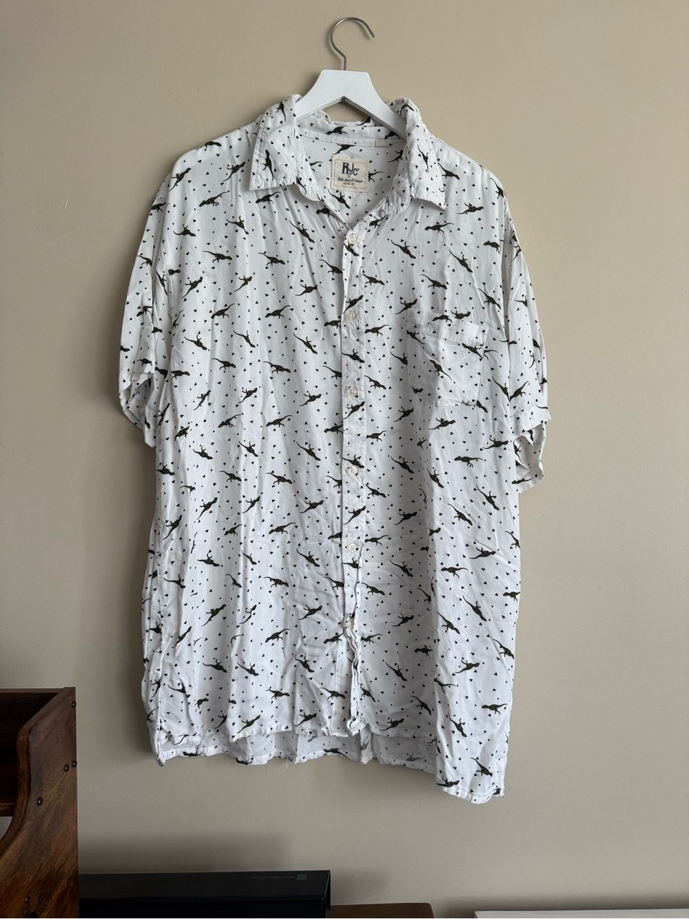 Rebel James Charli Dinosaur Velociraptor Button-down Shirt Size XXL